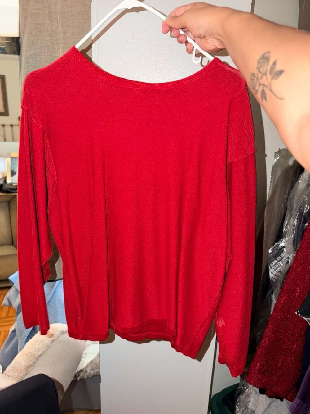 Milano Woman Design Group Long Sleeve Sweater Red